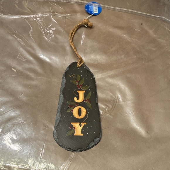 Let’s Christmas Shop on Poshmark!!!🎄🎁 🎅 - Picture 5 of 12